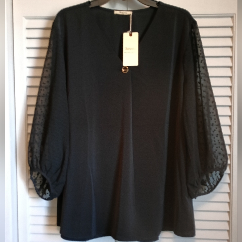 🩷NWT Bebonnie Elegant Black Blouse with Sheer Swiss Dot Sleeves (2X)🩷